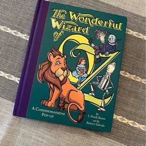 The Wonderful Wizard of Oz Pop-Up Book